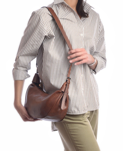 Коричневый