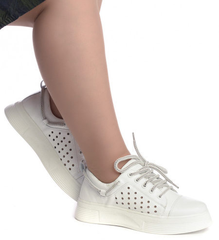 ЖЕНСКИЕ КРОССОВКИ НАТУРАЛЬНАЯ КОЖА CORVETTO ИТАЛИЯ