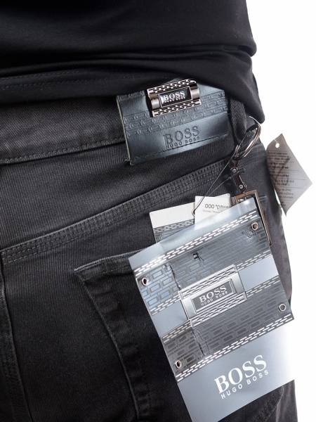 ДЖИНСЫ HUGO BOSS