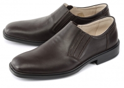 Коричневый