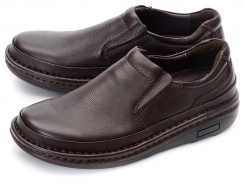 Коричневый