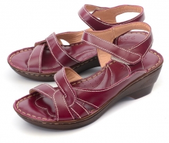 Фиолетовый