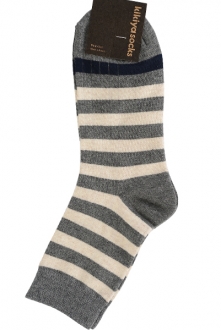 СерыйЦвет: светло-серый