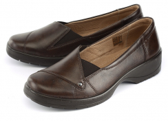 Коричневый