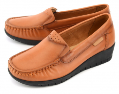 КоричневыйЦвет: светло-коричневый