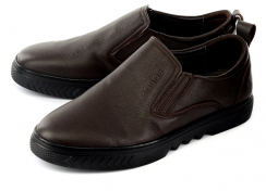 Коричневый