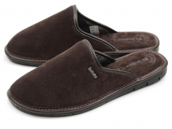 Коричневый