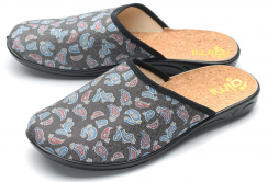 ЧерныйЦвет: принт: огурцы на сером фоне