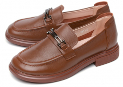 Коричневый