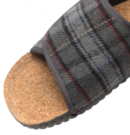 МУЖСКИЕ ТАПОЧКИ INBLU