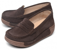 Коричневый