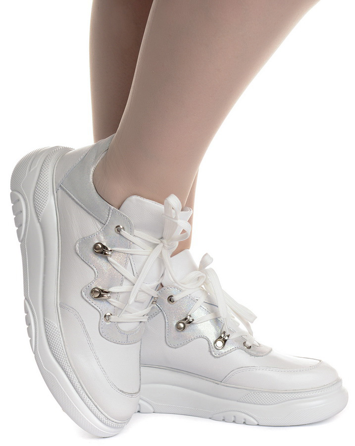 женские кроссовки натуральная кожа corvetto