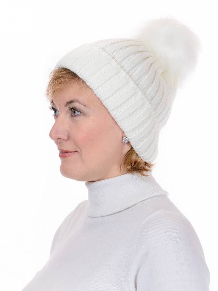 шапка женская с меховым помпоном