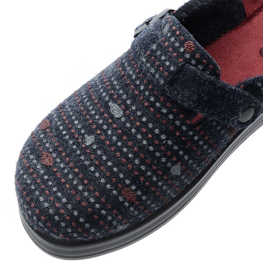 женские тапочки  inblu