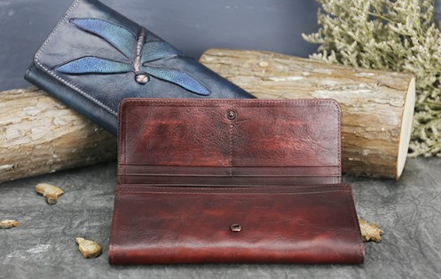 женский кошелек натуральная кожа с тиснением стрекоза корея