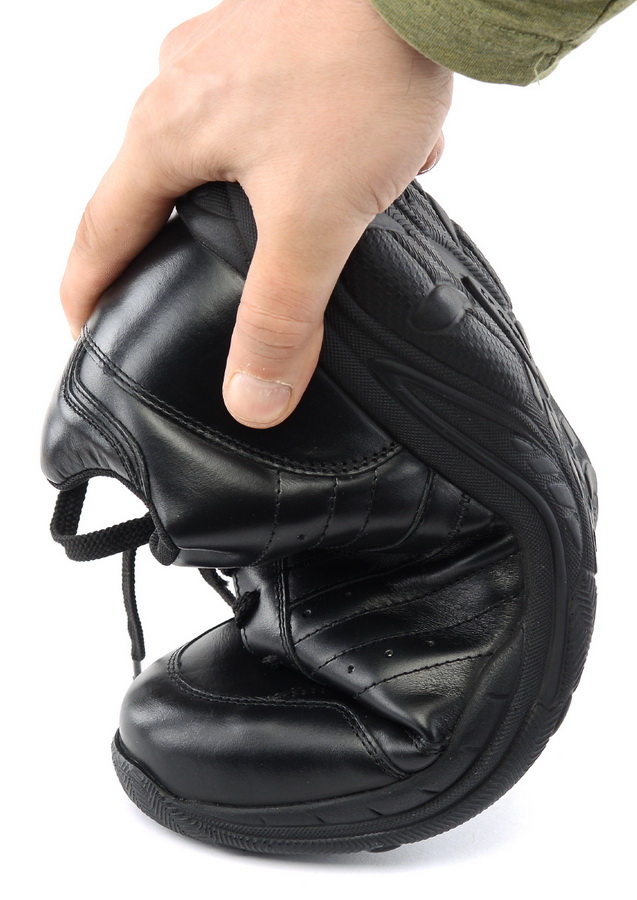 мужские кроссовки гигант натуральная кожа denvis беларусь