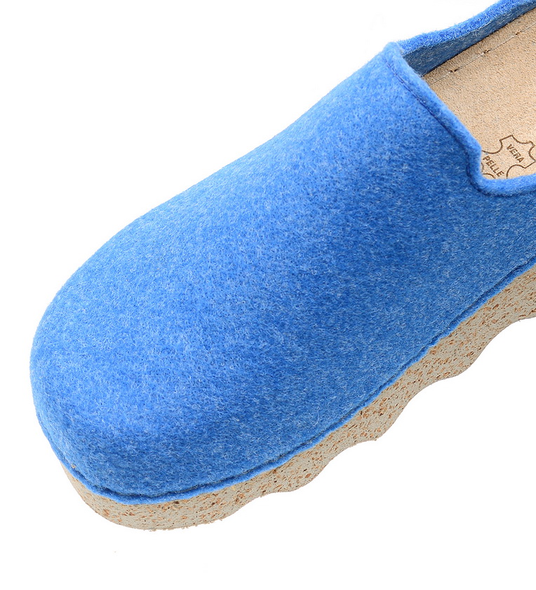 женские тапочки inblu