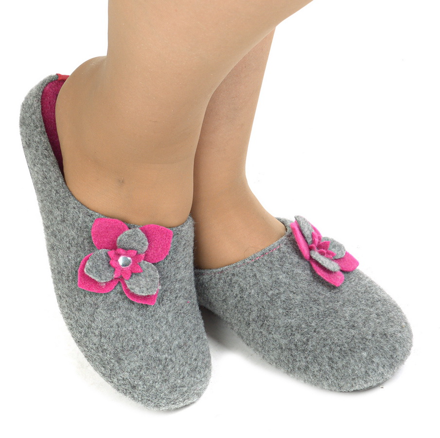 женские тапочки inblu