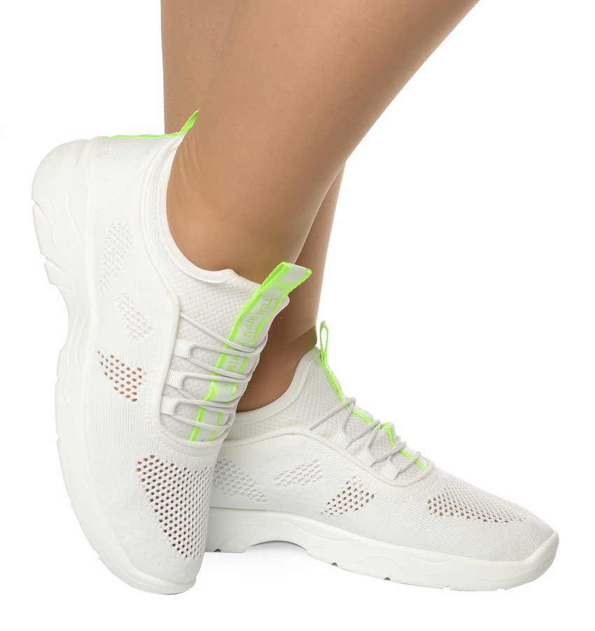 женские кроссовки алми россия