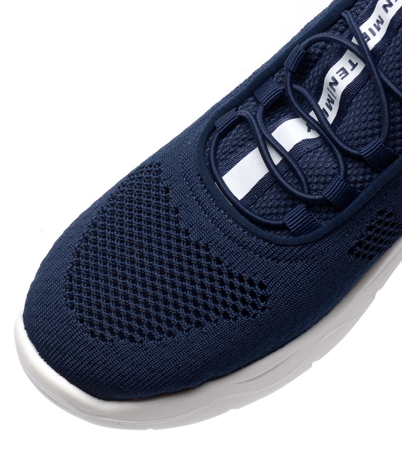 женские кроссовки алми россия