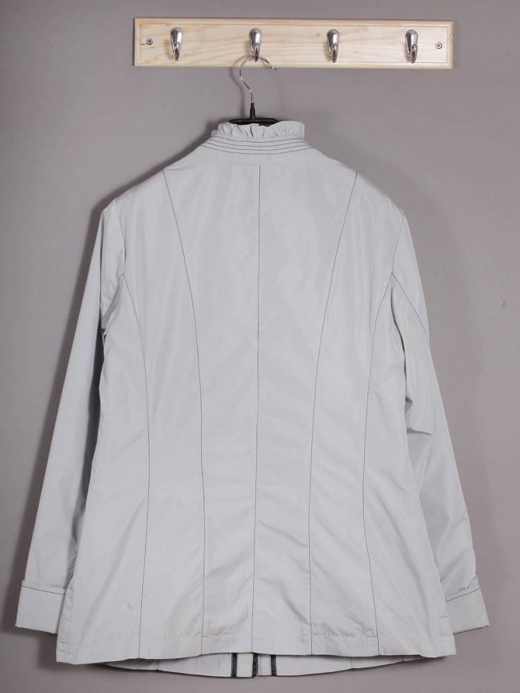 ветровка женская vlasta с рюшем размеры 46-58