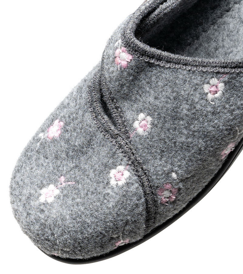 женские тапочки adanex