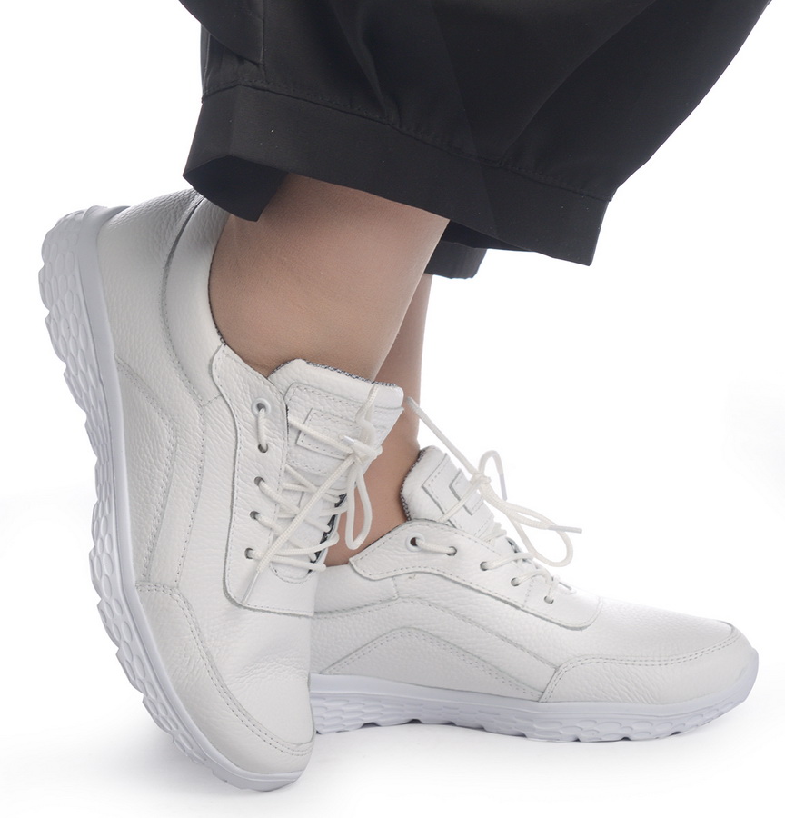 женские кроссовки натуральная кожа росвест россия